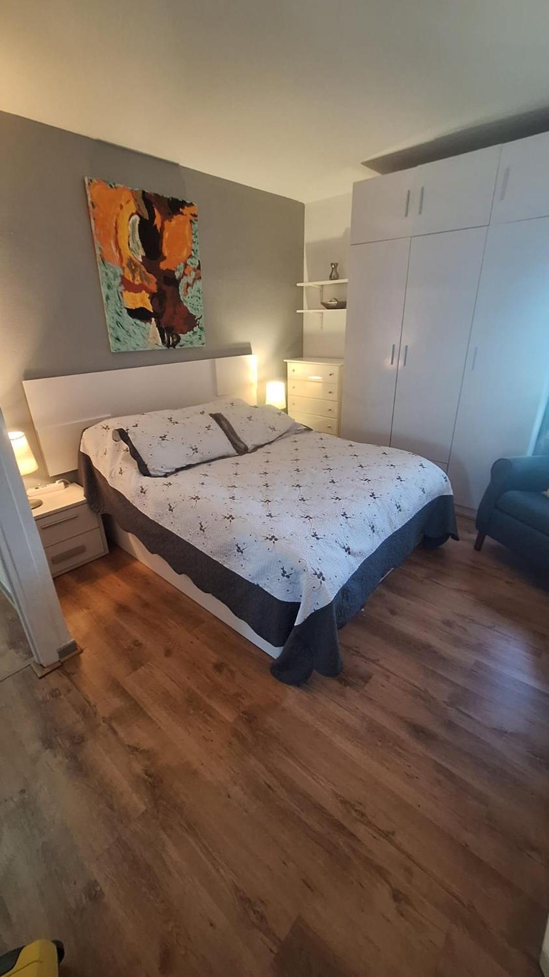 Jupiter Sea View Apartment